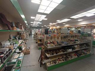 SUPERFICE DI VENDITA