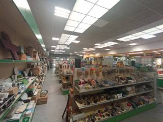 SUPERFICE DI VENDITA