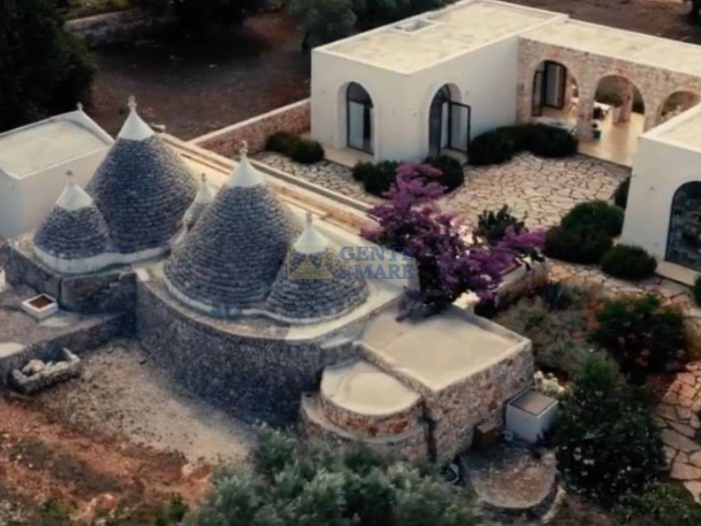 Luxury trulli