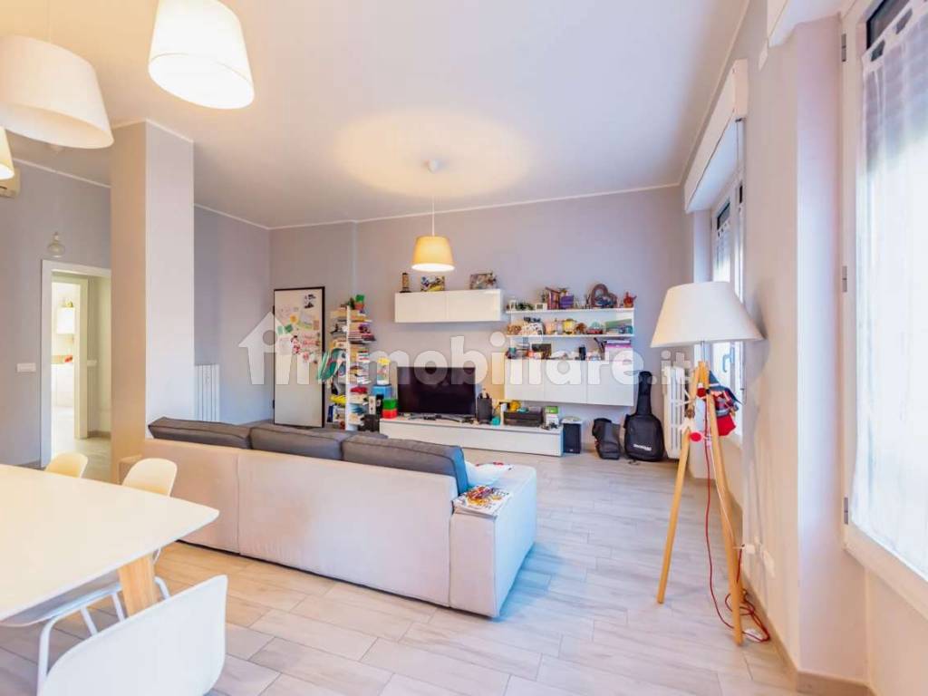 Vendita Appartamento Lainate. Quadrilocale in viale Rimembranze 28 ...