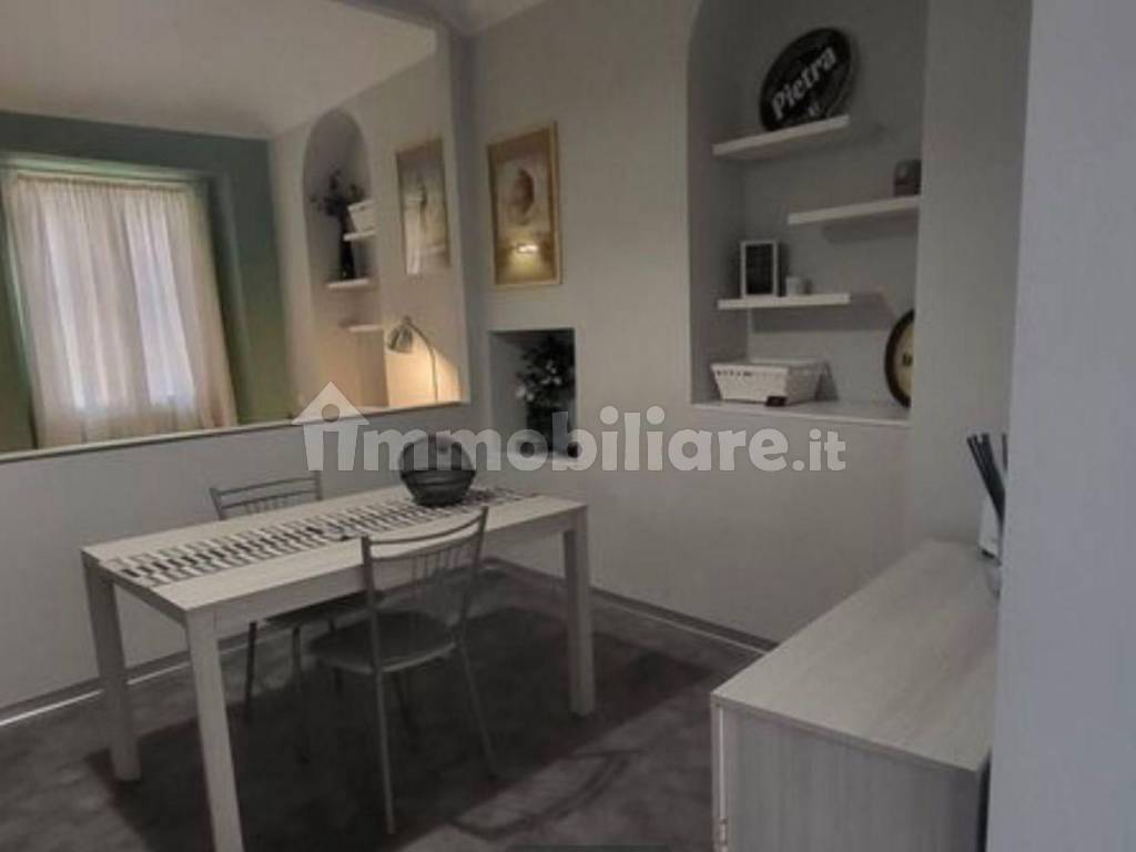 Rent Apartment Turin. Studio in via Cuneo 9. Excellent condition