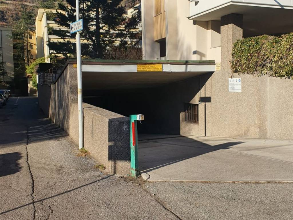 Garage - box via max valier, gries - san quirino, bolzano