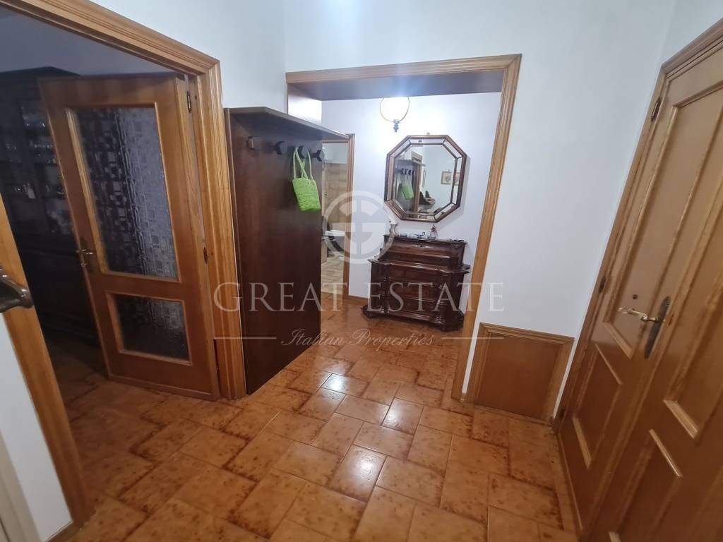 vendesi-appartamento-in-centro-storico-in-umbria-terni-ficulle-1702552378462.jpg