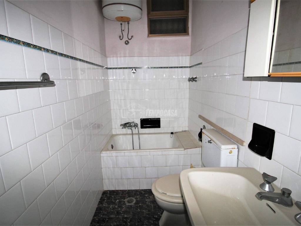 32 Bagno 1P