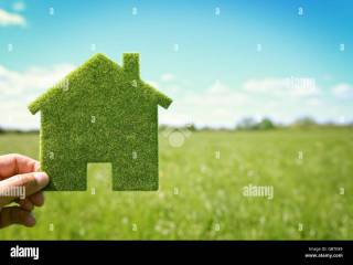 eco-green-house-sfondo-ambientale-in-campo-per-il-futuro-edificio-residenziale-plot-gbtk89