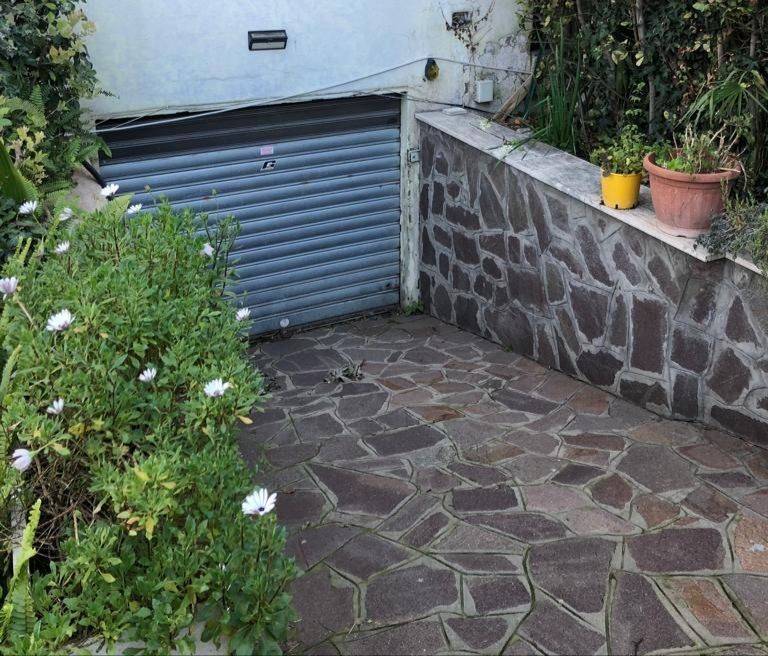 Garage - box via francesco cilea 19, infernetto, roma