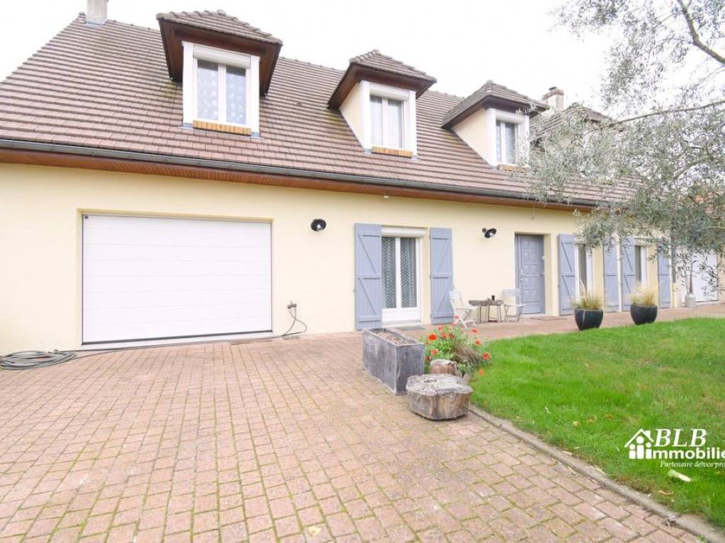 Vendita Villa unifamiliare JouarsPontchartrain. 190 m², rif. 108217595