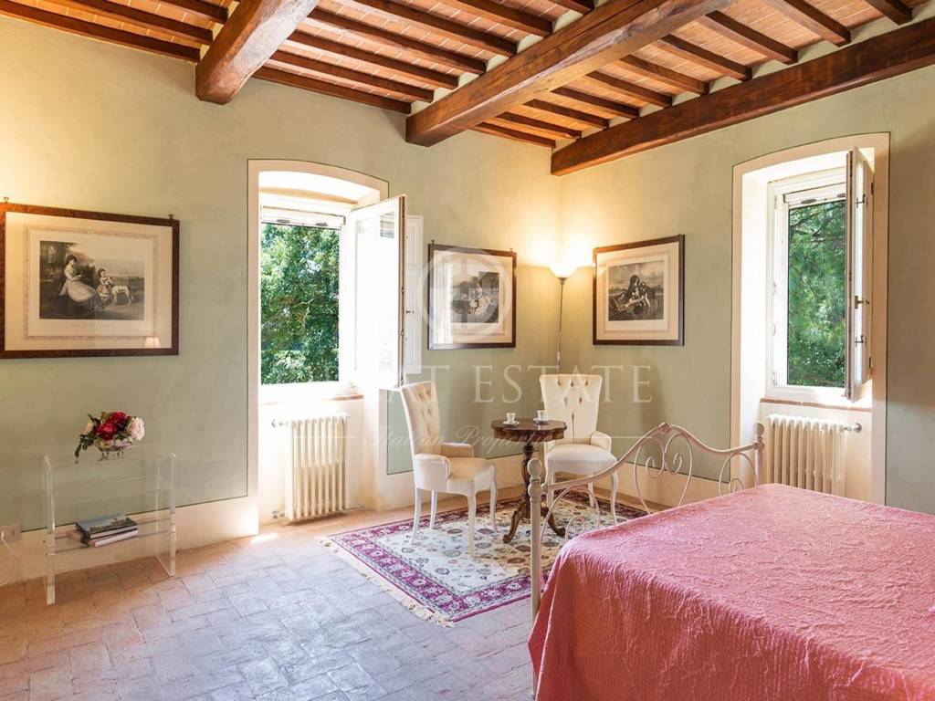 vendesi-villa-di-prestigio-in-toscana-arezzo-monte-san-savino-16382003245822.jpg