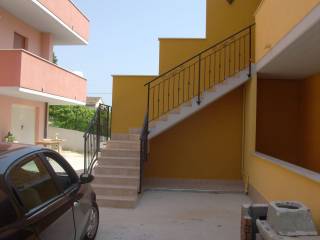 2-Ingr%20scala%20esterna%20app%20duplex%20piano%201-2%20sub14-1702464720-74be1a8f58.jpg