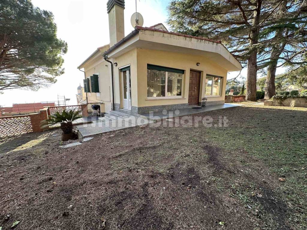 Villa in Vendita a Bergeggi