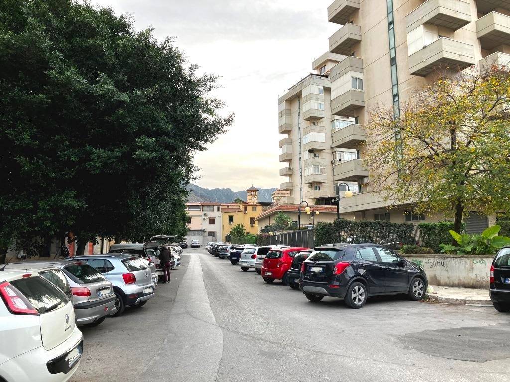 Terreno edificabile via emiro hassan 12, settecannoli, palermo