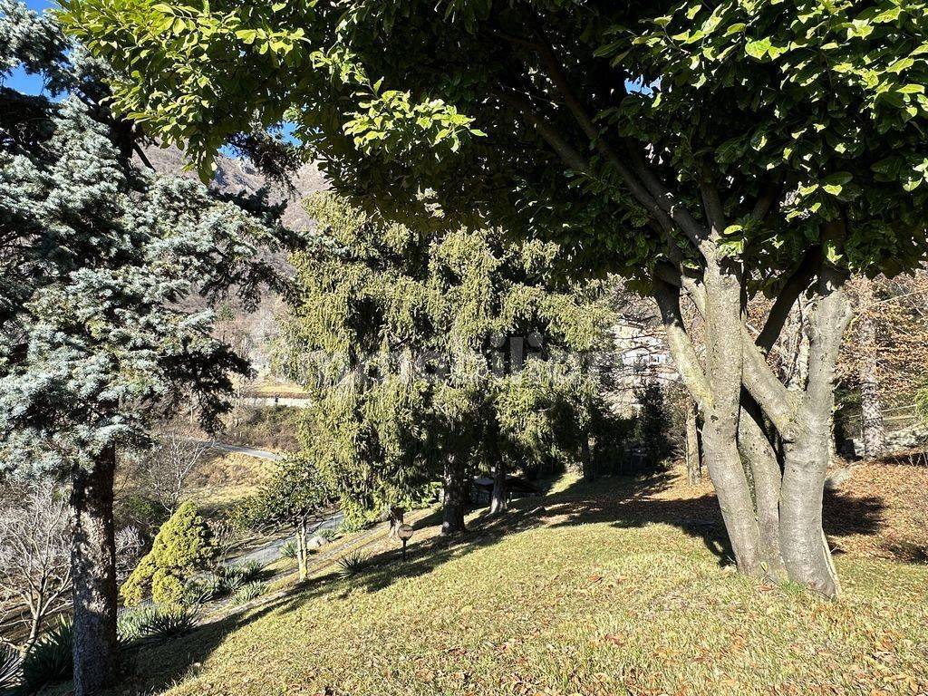 Lago Como Plesio loc. Breglia Casa con Giardino e Vista Lago rid-14