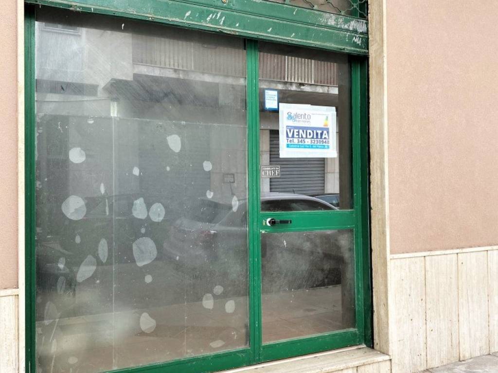 Locale commerciale via lombardia 47, centro, galatina