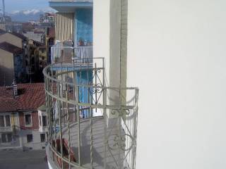 balcone + altro balcone lato Piazza Chironi