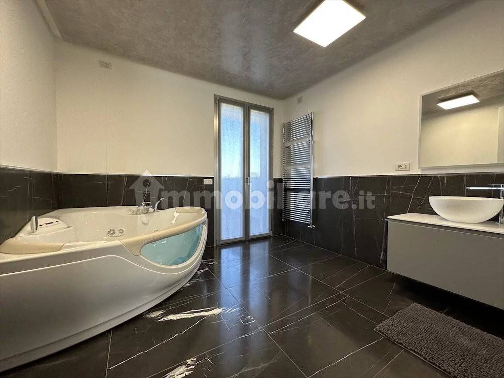 BAGNO PRINCIPALE