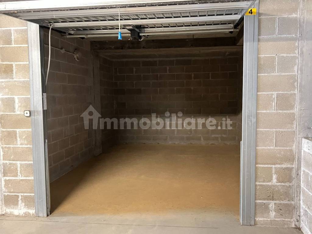 garage-box-via-delle-ciappe-3b-loano-rif-108308039-immobiliare-it