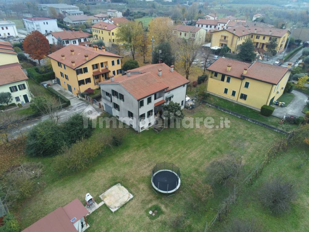 vista porzione bifamiliare galzignano terme