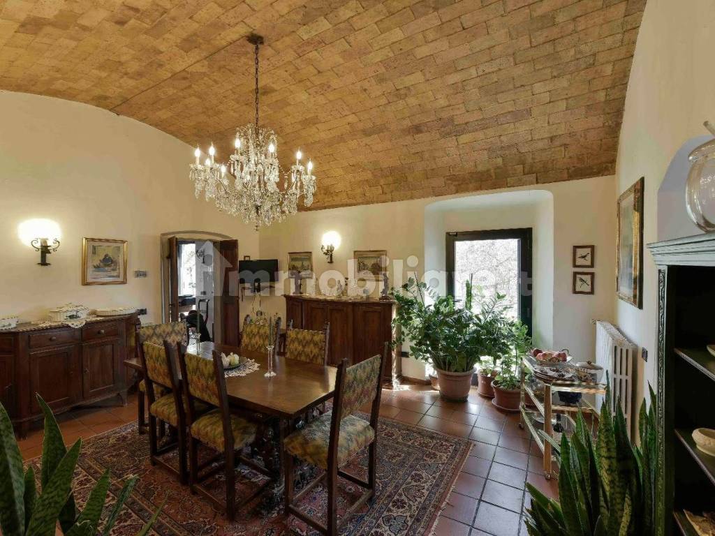 Sala da pranzo villa