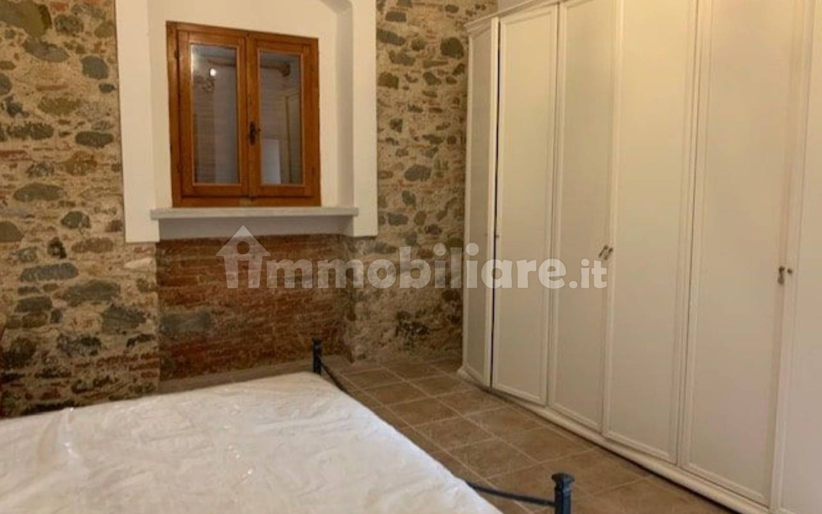 Villa unifamiliare via Ficola, Perticata, Bonascola, Nazzano, Carrara