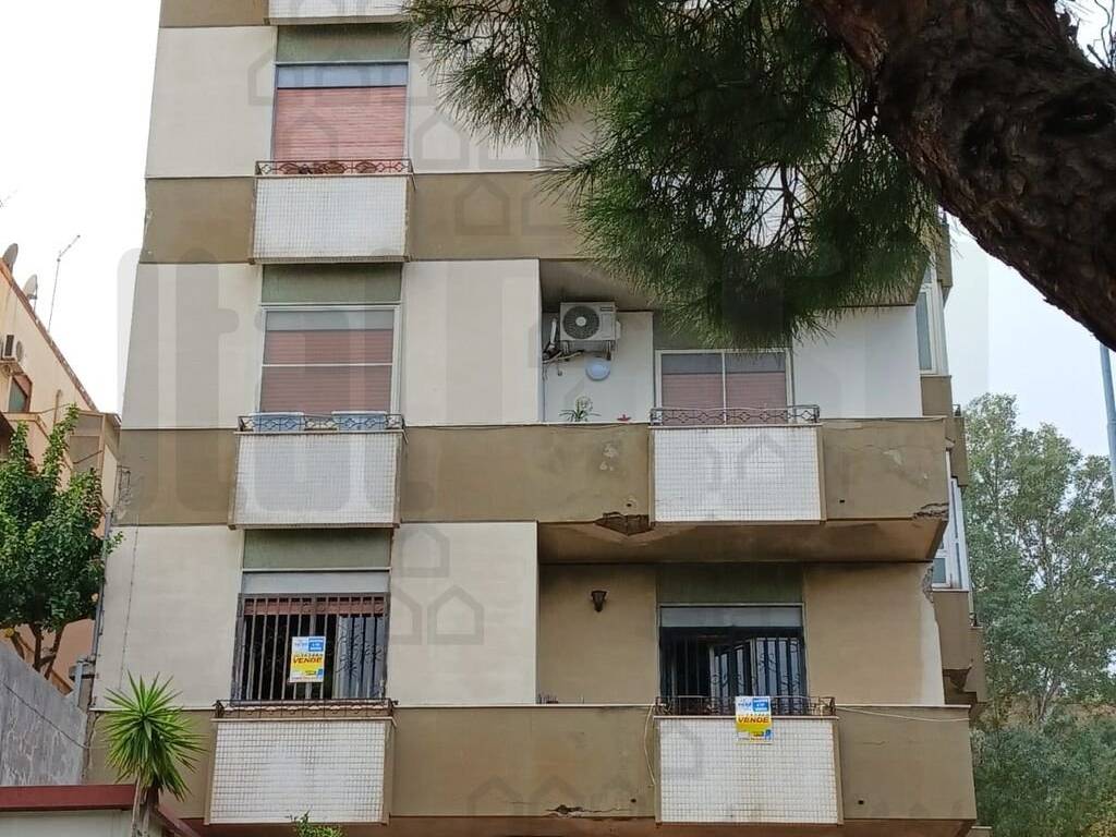 Vendita Appartamento 5 locali in Viale Regina Elena