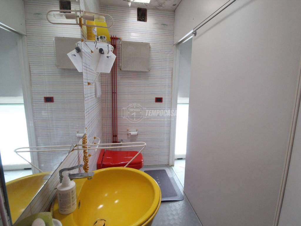 bagno in camera livello soprastante