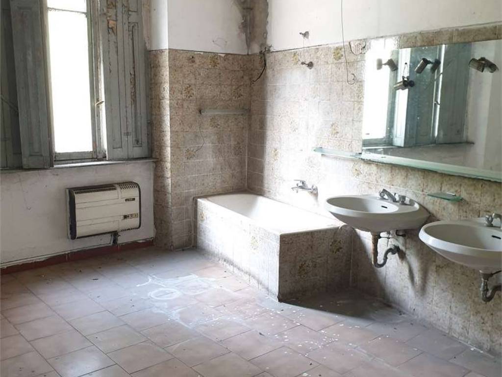 BAGNO PIANO PRIMO