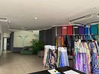 UFFICIO SHOW ROOM MONTANO LUCINO COMO