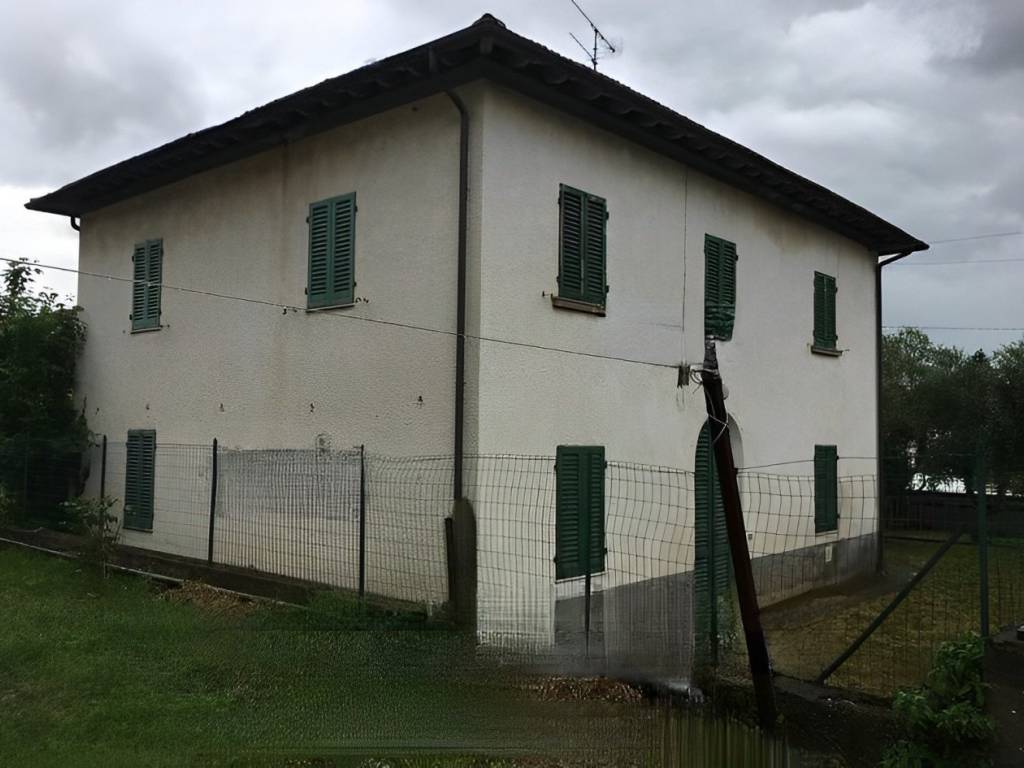 villa_all_asta__santa_croce_sull_arno__pi___10.jpg