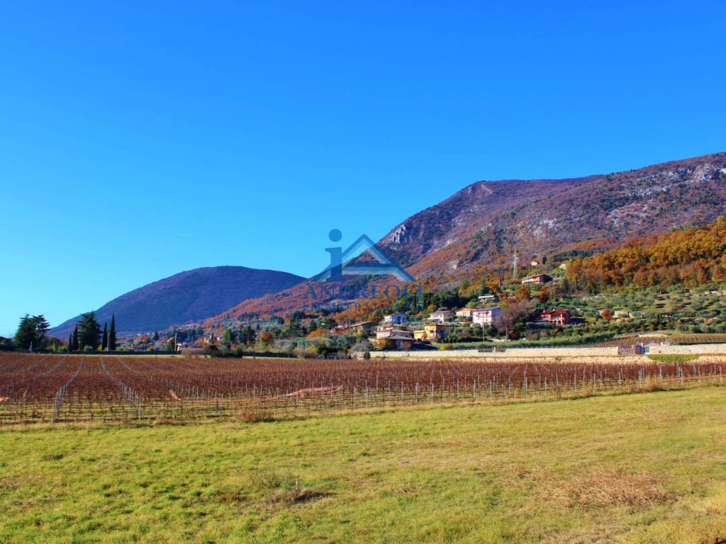 Terreno-edificabile-Caprino