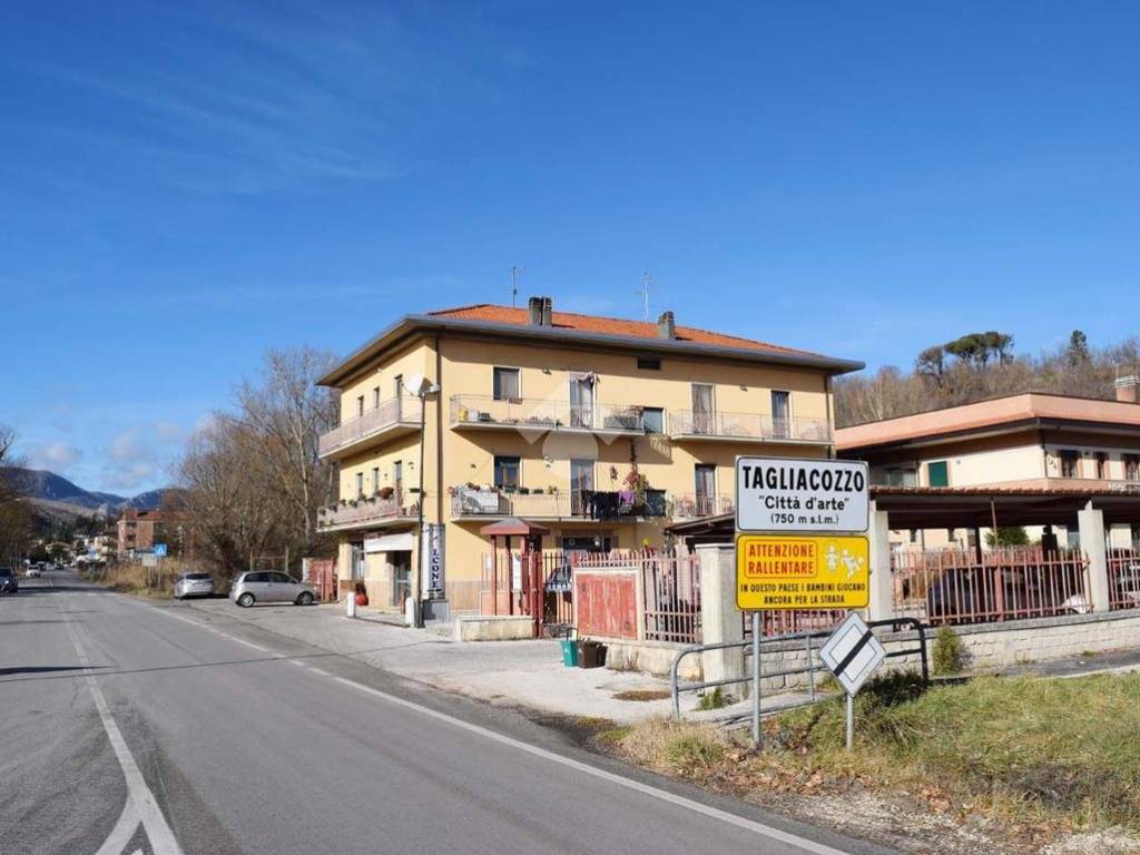 Locale commerciale c/1 via tiburtina valeria, centro, tagliacozzo