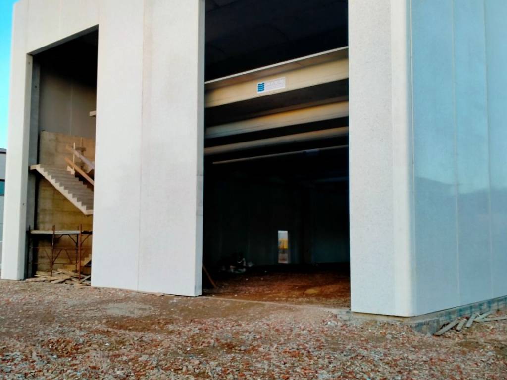 Capannone via pier capponi, matassino, figline e incisa valdarno