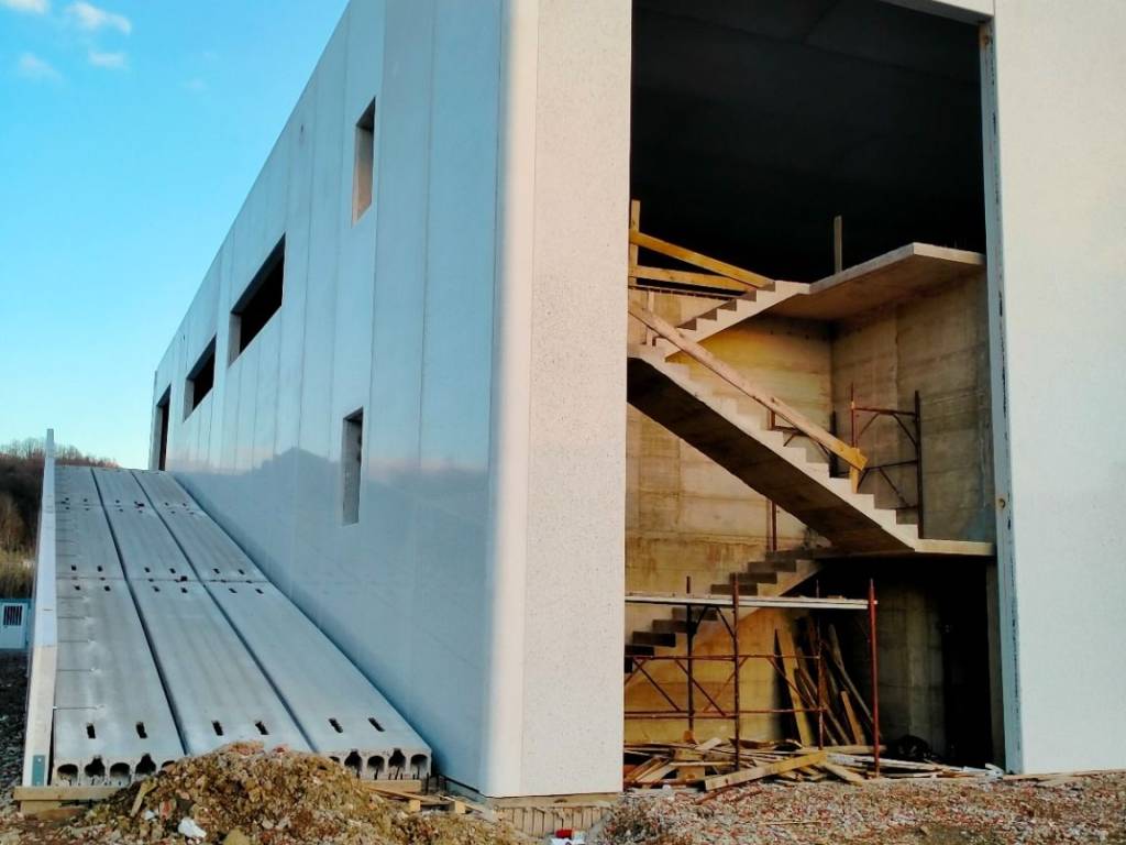 Capannone via pier capponi, matassino, figline e incisa valdarno