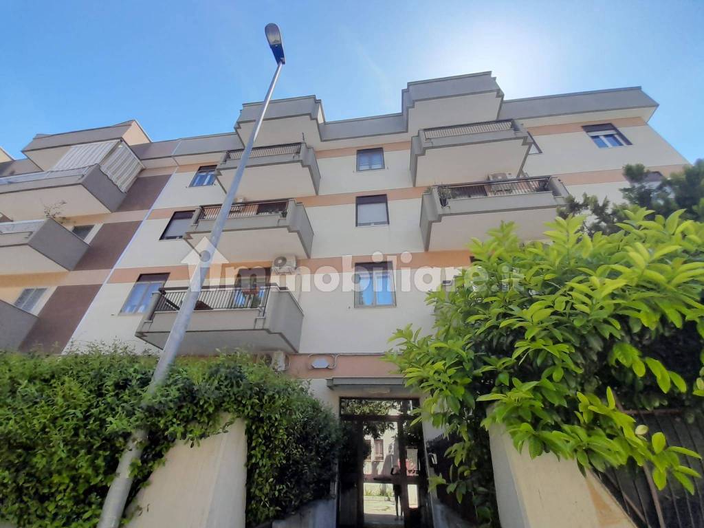 volantino toys via ugo la malfa