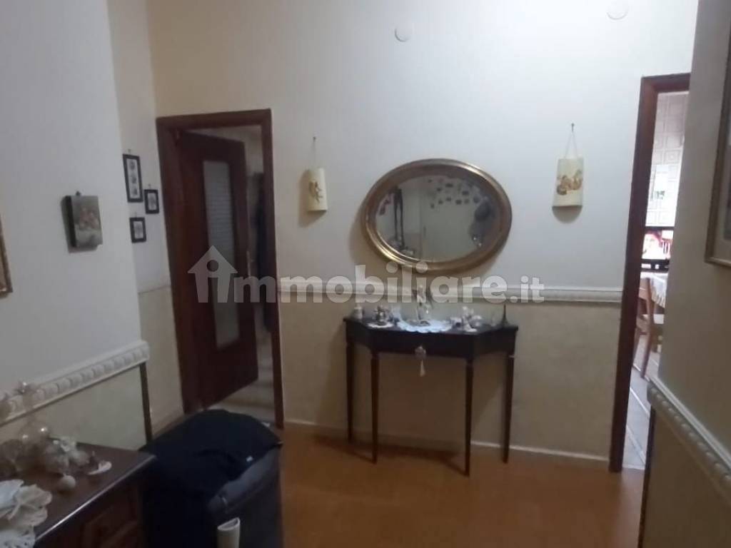 Sale Apartment Naples. 2-room flat in via Nabucco 42. Good condition ...