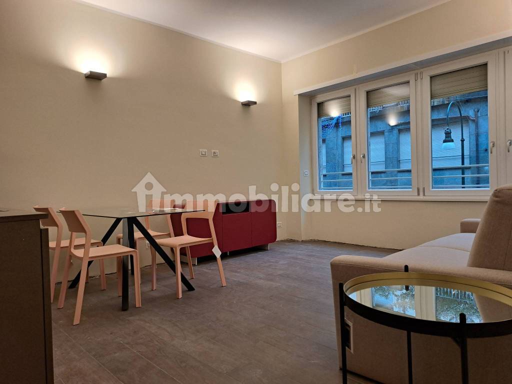 Rent Apartment Turin. 2room flat in via Alessandro Volta. Excellent