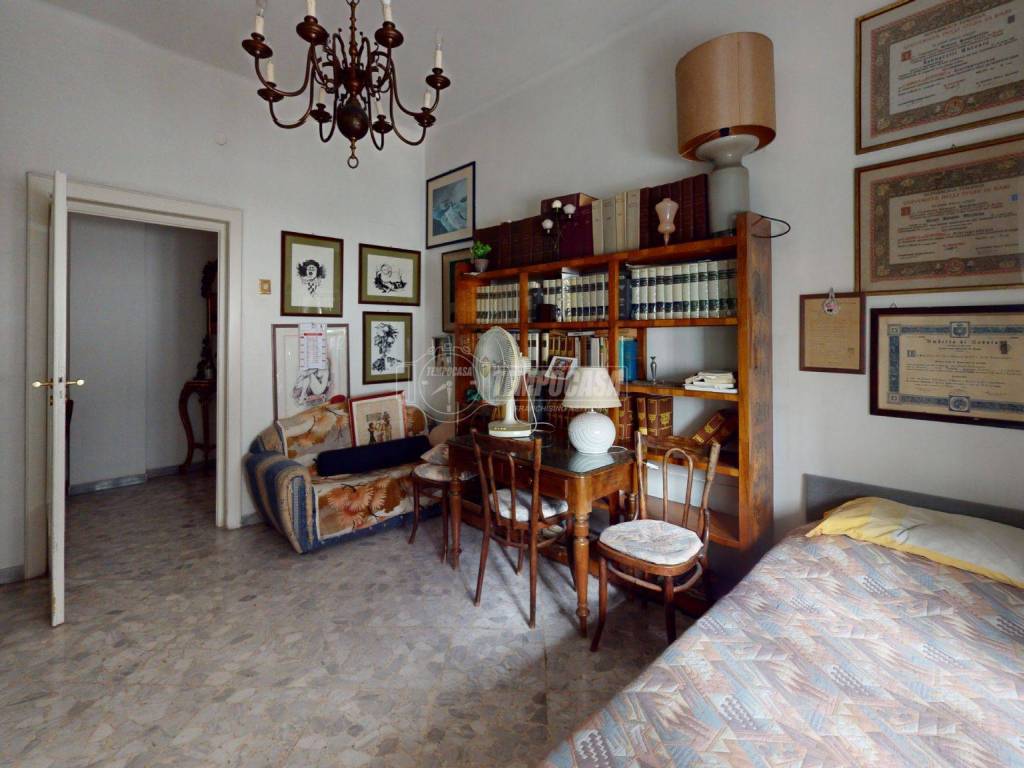 Via-Francesco-Lattanzio-75-Bedroom(2)