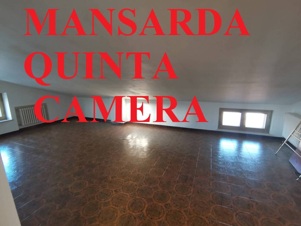 MANSARDA_QUINTA CAMERA