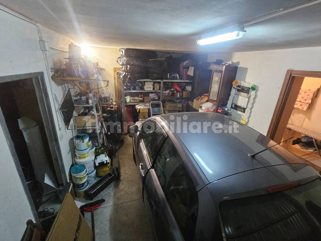 garage