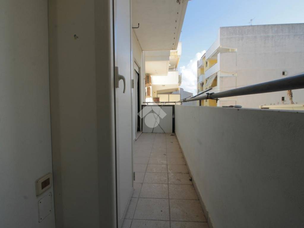 21-BALCONE CUCINA