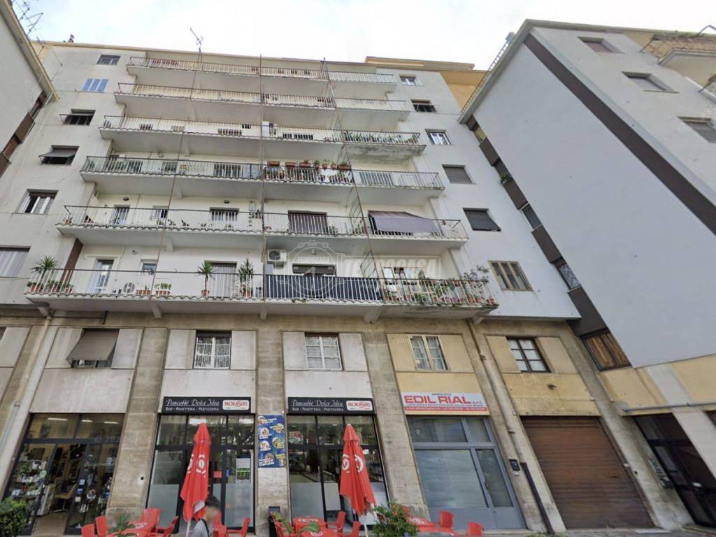 Sale Apartment Savona. 3room flat in via Carlo Collodi 5. Good