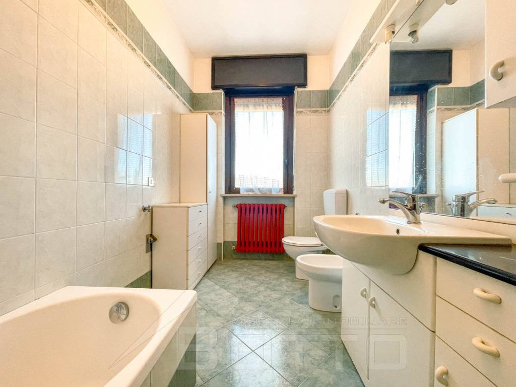 casa vendita gozzano bagno2