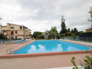 24-PISCINA COMPLESSO