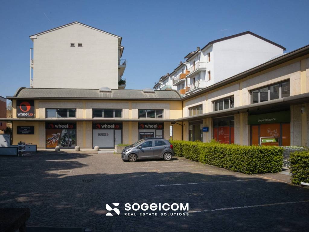 Ufficio Studio via Giuseppe Valentini 30, Prato, Rif. 108525207