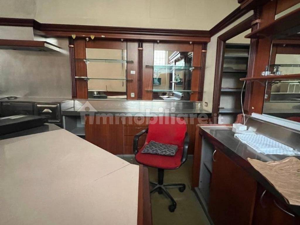 Locale commerciale via Attilio Friggeri 65, Roma, Rif. 108538835