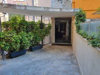 Case in vendita in Via Girolamo Dandini, Roma Immobiliare.it