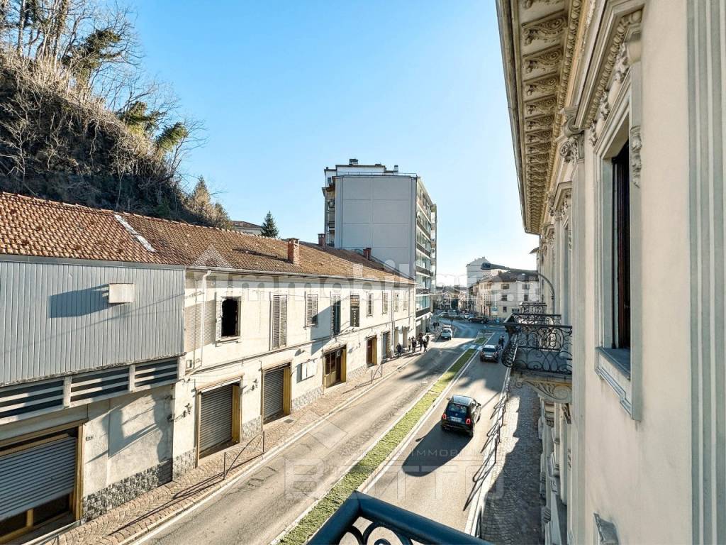 appartamento vendita borgosesia esterno10