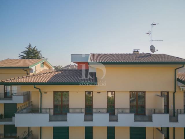 Vista aerea Frontale Balcone