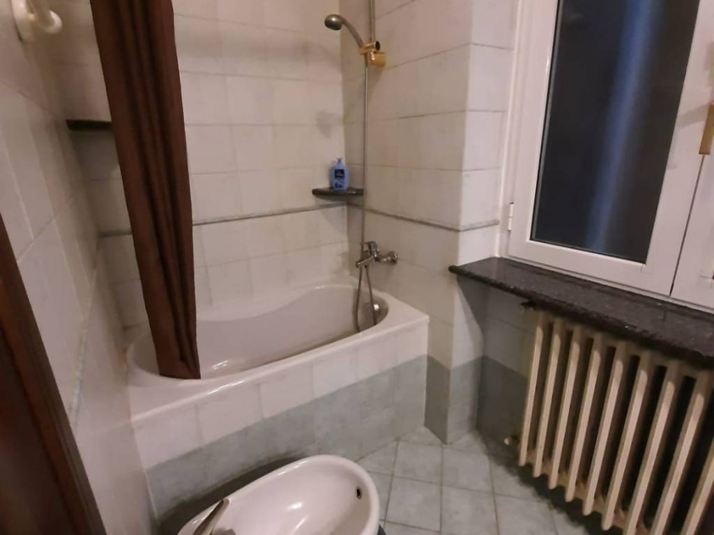 bagno piano primo