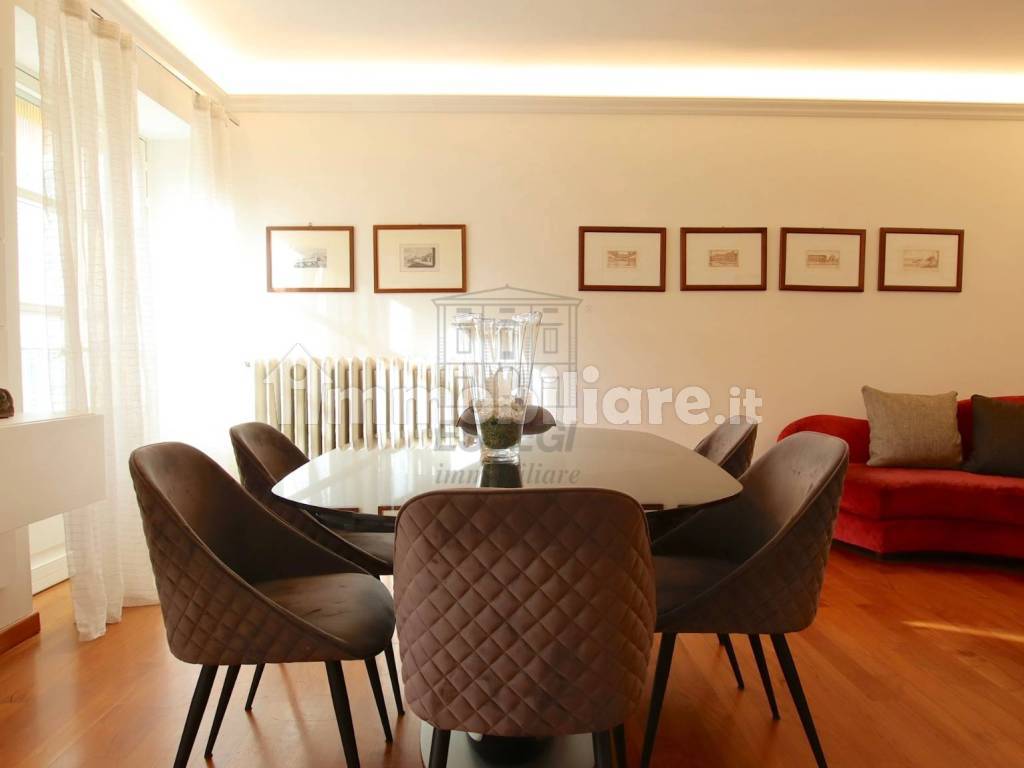 vendesi appartamento ristrutturato con terrazzoIMG