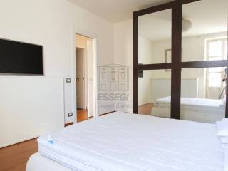 vendesi appartamento ristrutturato con terrazzoIMG